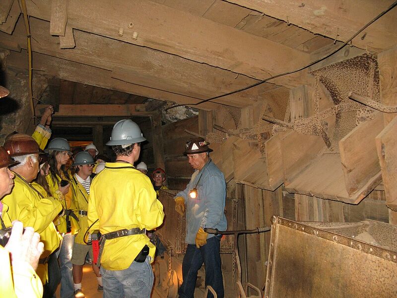 File:CopperQueenMineTour.jpg