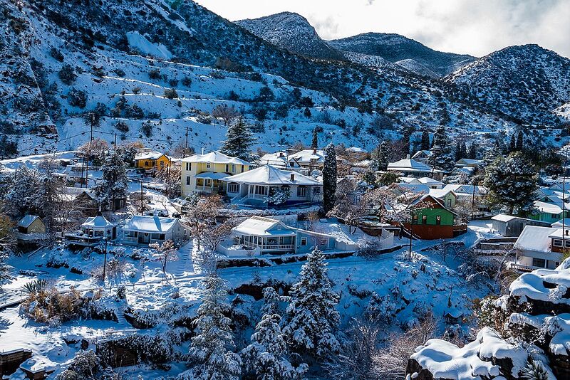 File:Bisbee in the snow.jpg