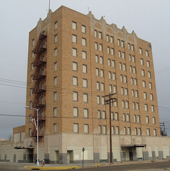 File:NM Hotel Clovis.jpg