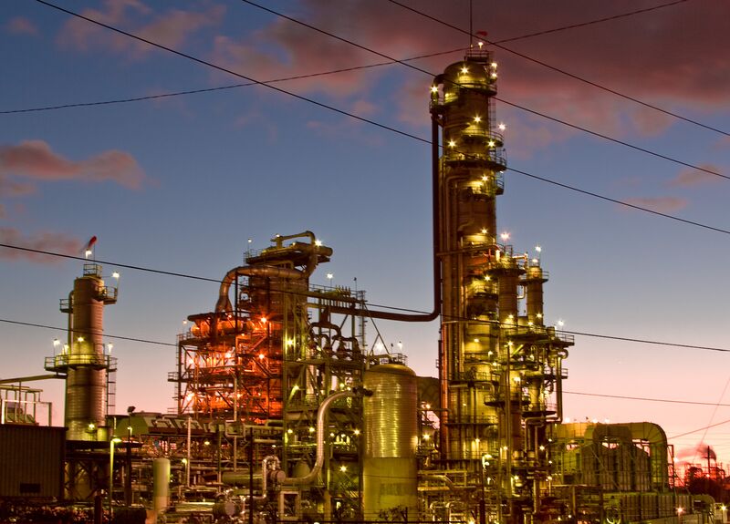File:Chevron El Segundo refinery, 2007.jpg