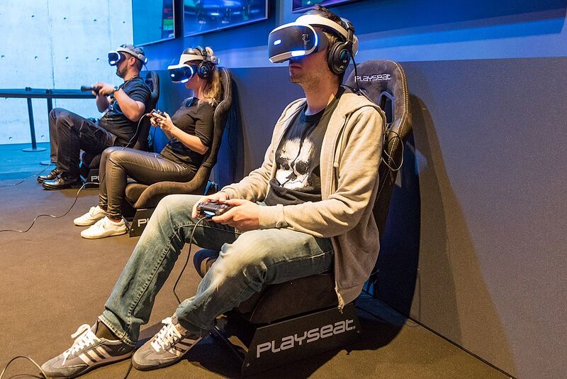 File:Gamescom Playstation VR Playseat (36454815300).jpg