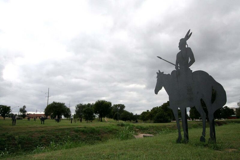 File:Park in Enid Oklahoma.jpg