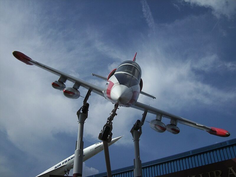 File:Aero L-39 Albatros Sinsheim frontal.jpg