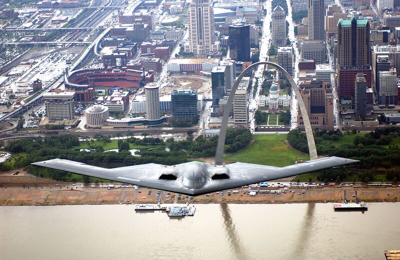 File:B-2 Spirit 060810-F-6701P-004.jpg