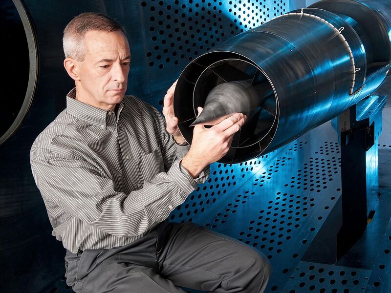 File:Large-Scale Low-Boom Supersonic Inlet Model.jpg